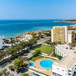 Charming W/ Pool & Balcony In By Lovelystay Lägenhet Portimão