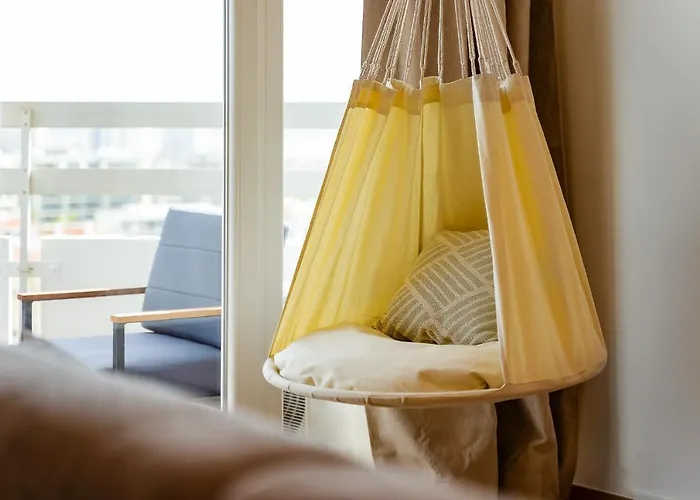 Charming W/ Pool & Balcony In By Lovelystay Appartamento Portimão