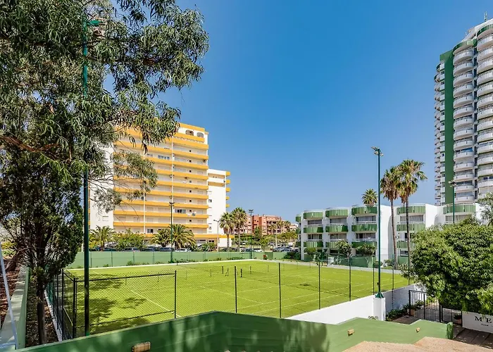 Charming W/ Pool & Balcony In By Lovelystay Appartamento Portimão