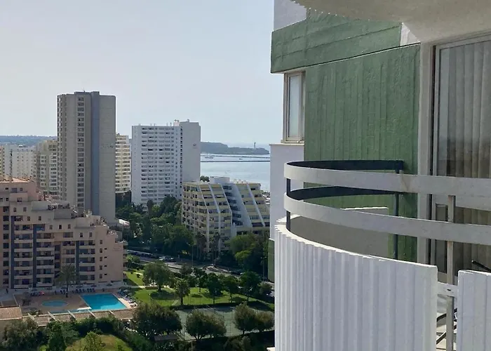 公寓 Charming W/ Pool & Balcony In By Lovelystay 波尔蒂芒