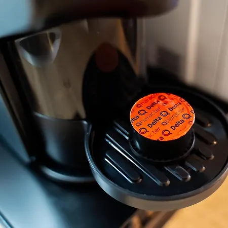 Апартаменты Charming W/ Pool & Balcony In By Lovelystay